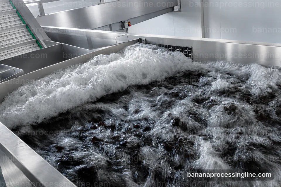 industrial banana pulp processing line, buying considerations: banana peeling and pulping section operating stage