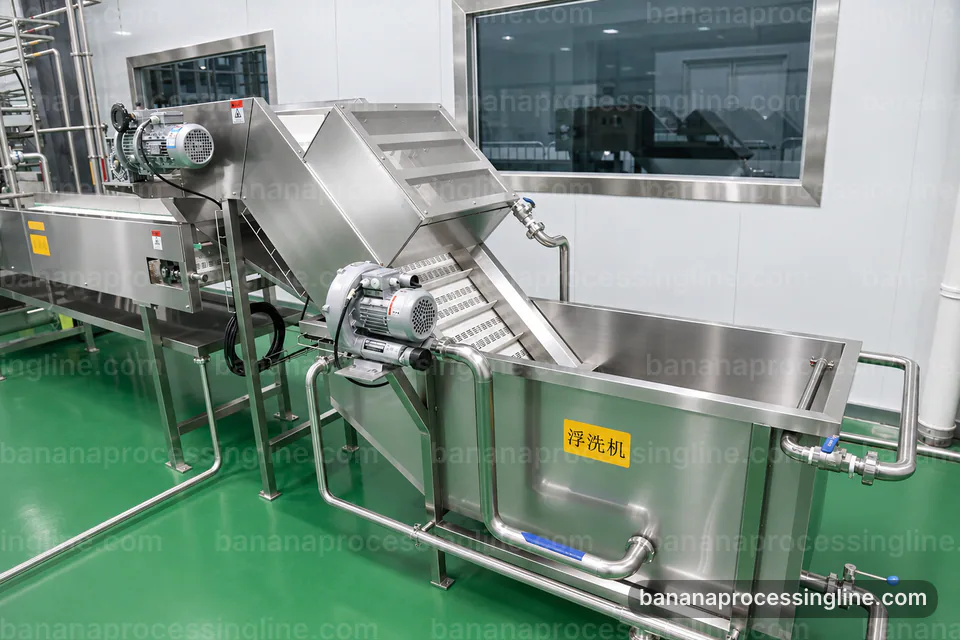 industrial banana pulp processing line, process sequence: maceration with fiber refinement section operating stage