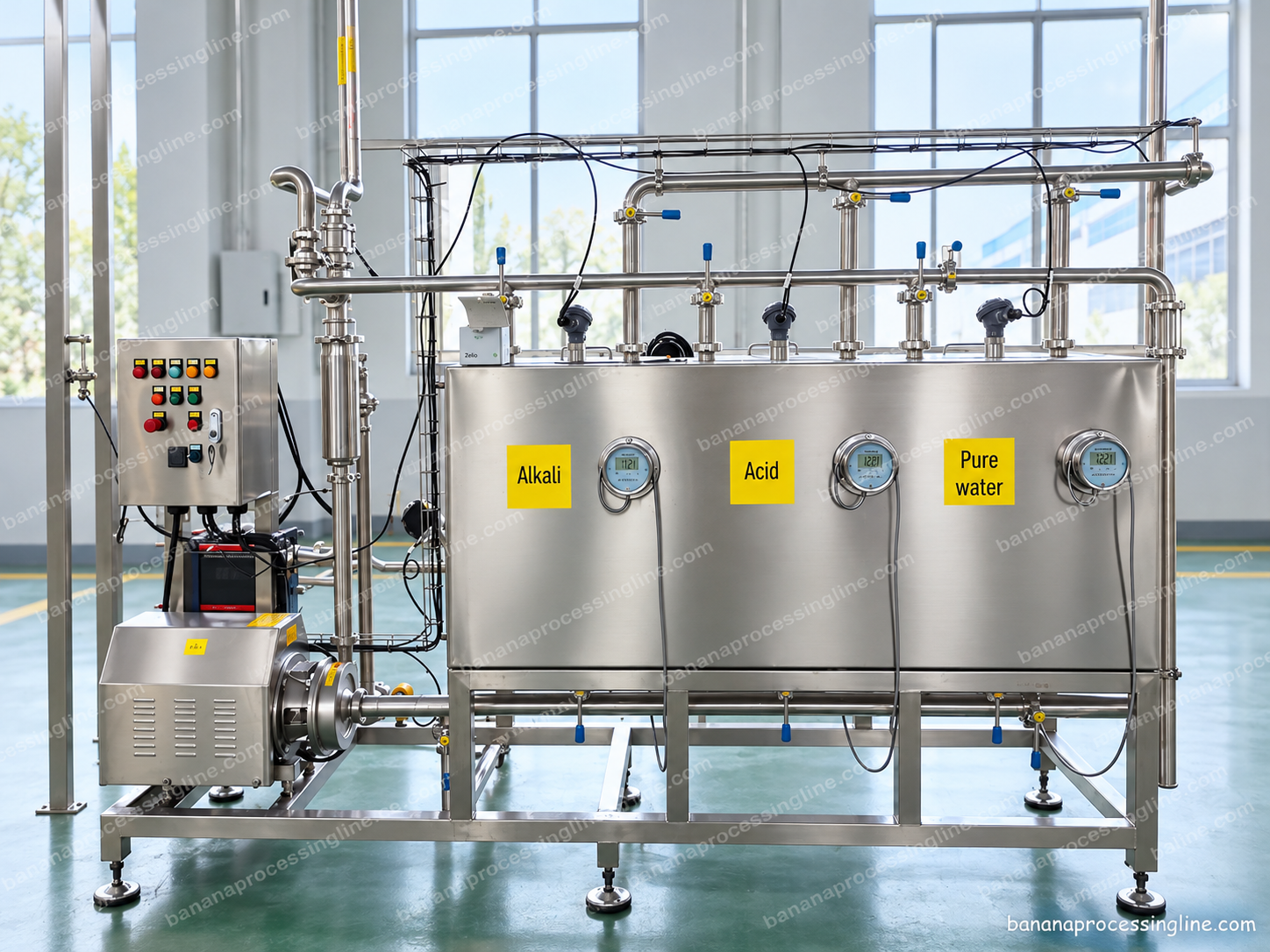 CIP cleaning station with vessels and circulation pipework